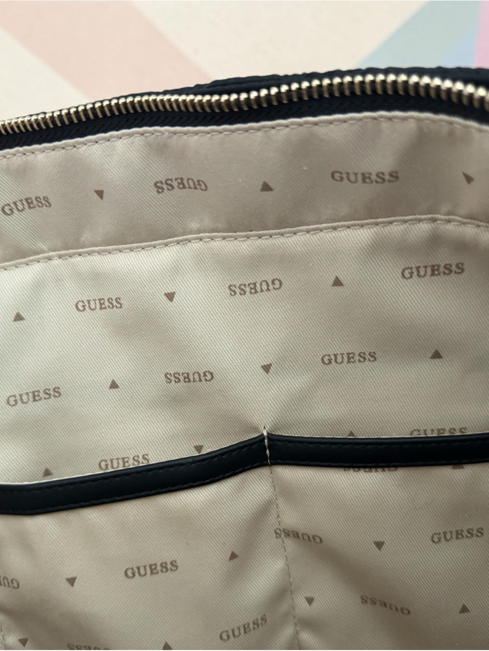 GUESS Jaxi Top Quilted Zip Tote - Picture 8 of 13